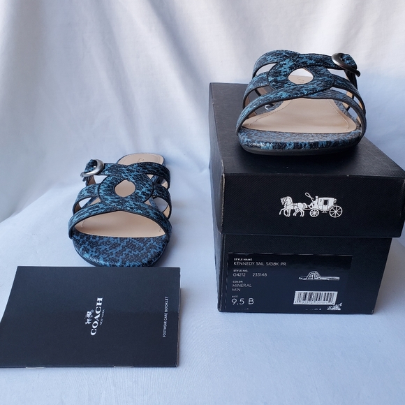 Coach Black and Blue Animal Print Kennedy Mineral Slide Sandals in a size 9.5M - Picture 7 of 7